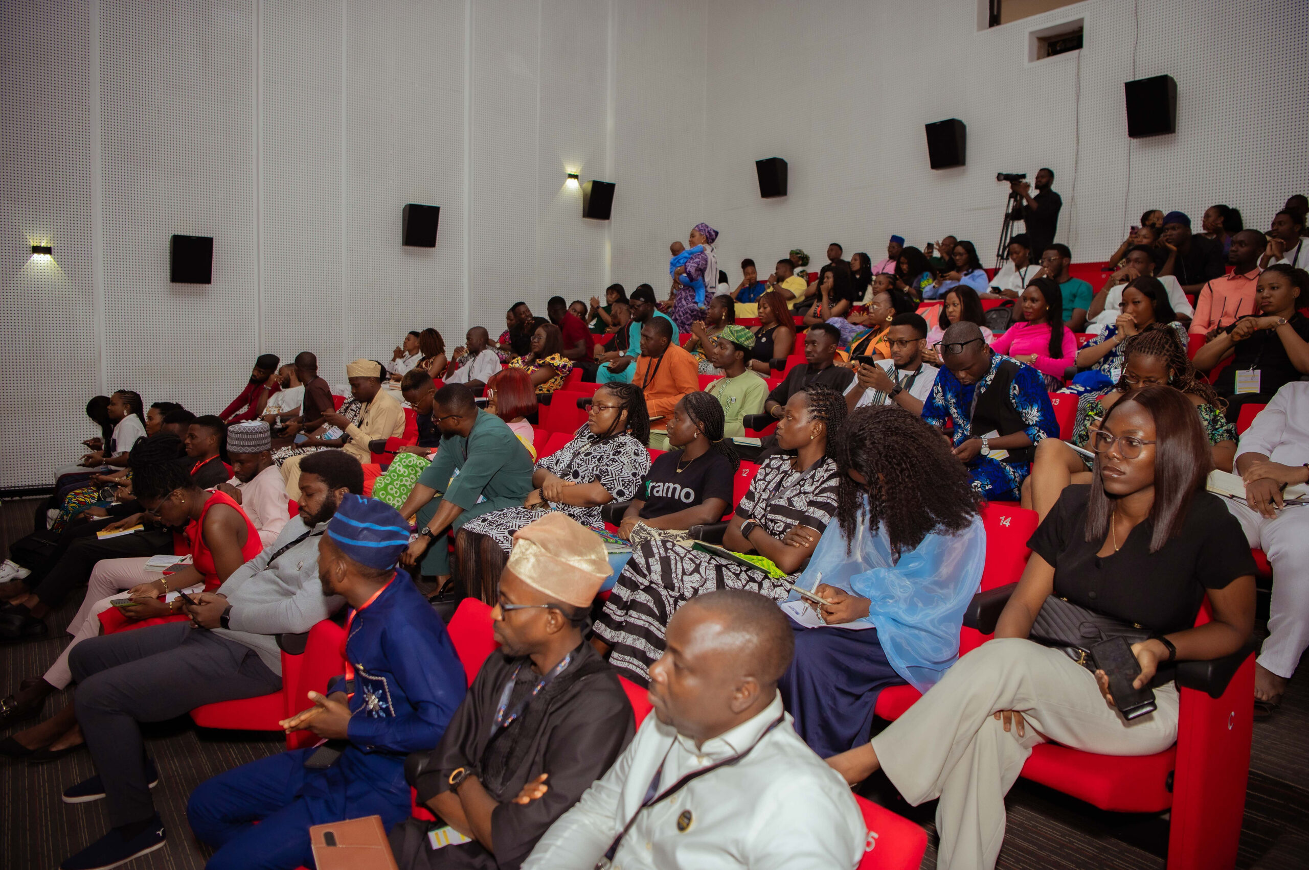Search Africon 2.0 attendees during the spaeker sessions